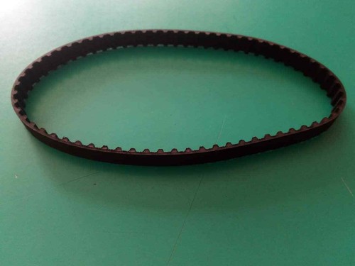 Cinghia dentata per macchina