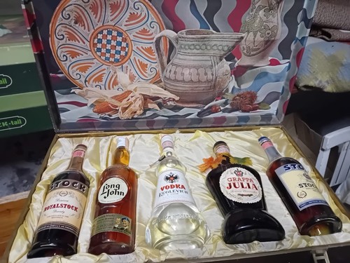 Confezione speciale liquori - confezione,