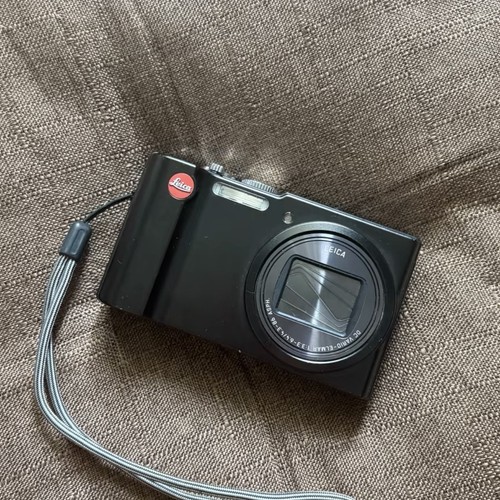 Fotocamera digitale testata - , a
