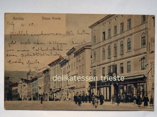 Gorizia piazza grande - piazza, animata