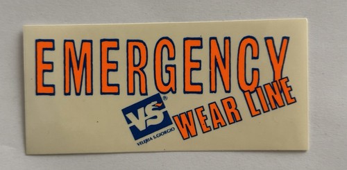 Adesivo vintage emergency wear - vintage,