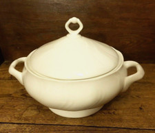 Zuppiera In Porcellana Bianca