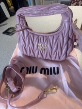 Borsa Wander in pelle rosa matelassée con manico superiore 