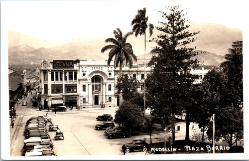 Medellin plaza berrio colombia - berrio,