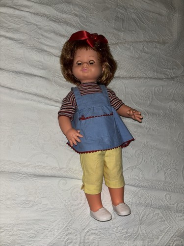 Rare vintage doll - rare,