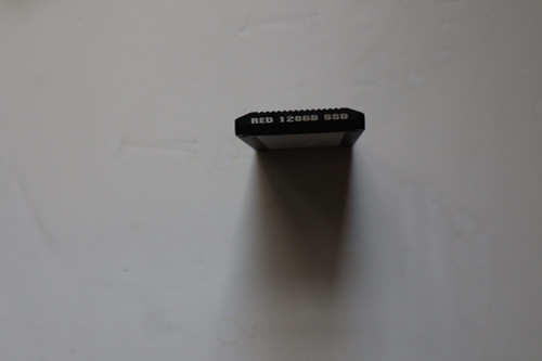 Fotocamera rossa dsmc 128gb