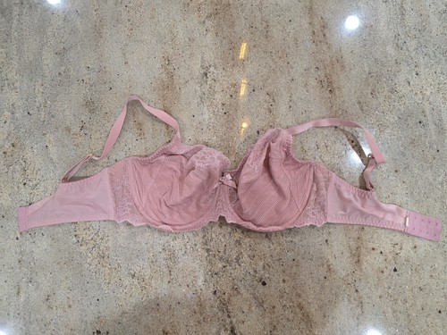 Nuovo reggiseno con - , ferretto