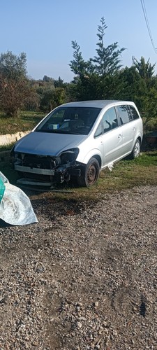Opel zafira metano 2011 - zafira,