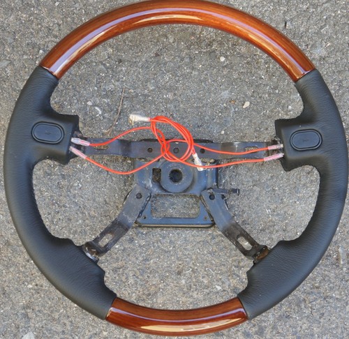 Volante legno mazda - in,