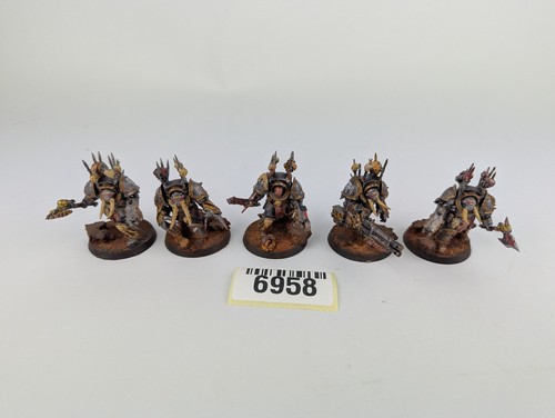 Chaos space marines - space,