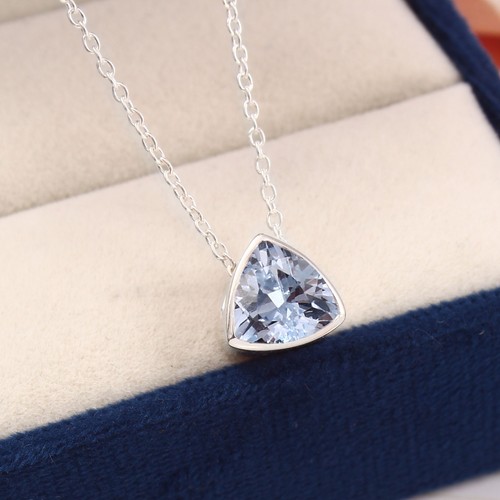 Collana con ciondolo - ciondolo, di
