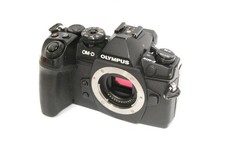 Olympus OM-D E-M1 Mark II
