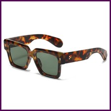 Occhiali da sole classici