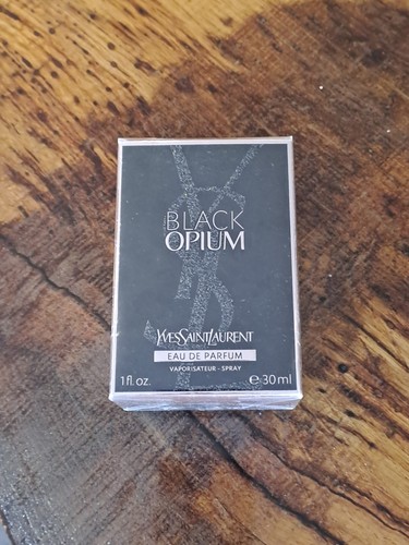 Yves saint laurent black opium - laurent,