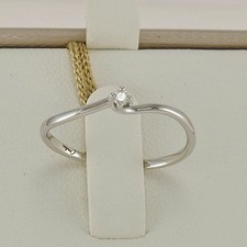 Anello solitario MILUNA