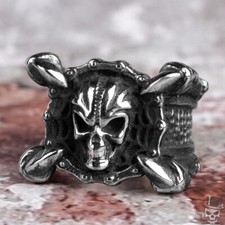 Sculpt Rings™ Skull Shield