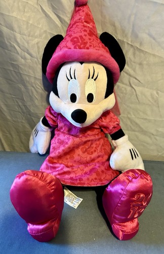 Nwt disney 2015 minnie - nwt,
