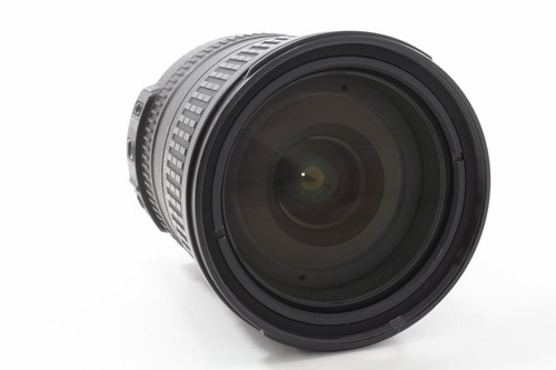 Nikon 18 200mm - dx, 18-200mm