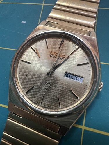 Seiko quartz 6923 - quartz, sq