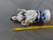 Statuina in porcellana