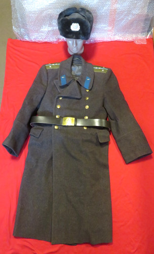 Uniforme militare invernale