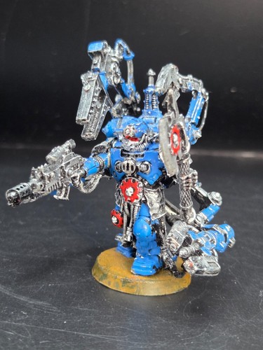 Warhammer 40k space marine - space,