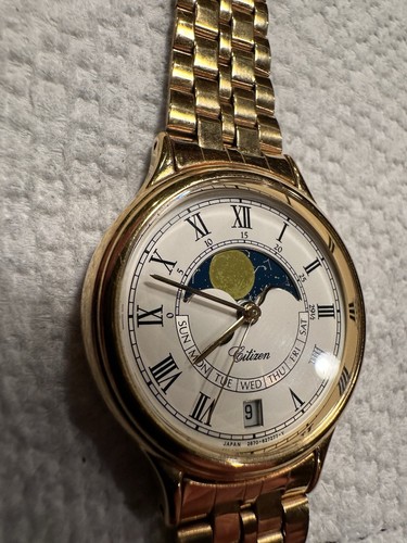 Citizen moon phase - phase, date