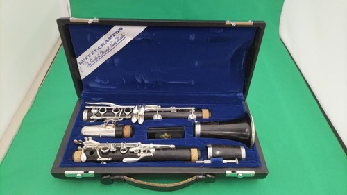 Clarinetto radiocomandato