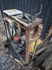 Pressa Tubi Oleodinamica