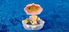 PP2 1995 TRENDMASTER  POLLY POCKET STYLE CON FIGURE BATH TIME BAGNETTO CON BEBE'