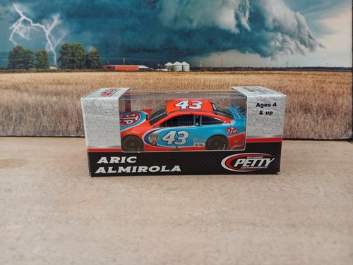 Nascar 2017 aric almirola - ,