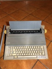 Macchina da scrivere portatile
