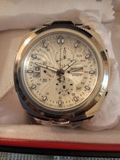 Invicta Reserve Diver