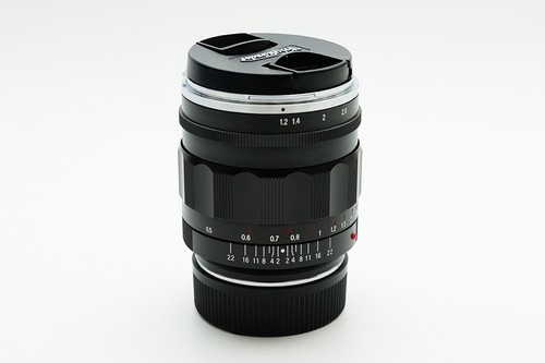 Voigtlander nokton 1 - voigtlander, f/1.2