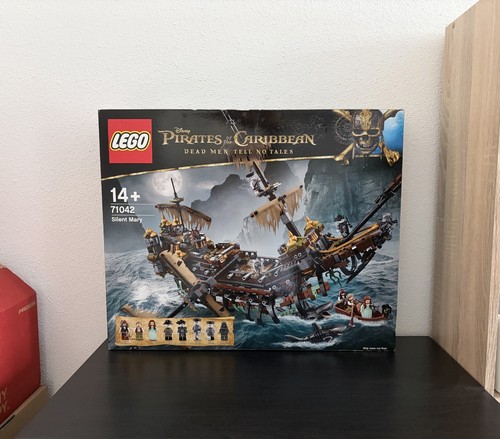 Lego pirati dei - lego, 71042