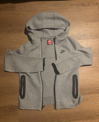 Nike sportswear tech - nike,