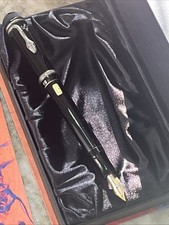 NUOVA penna stilografica