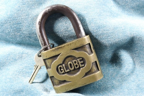 Vecchio lucchetto globe - lucchetto,