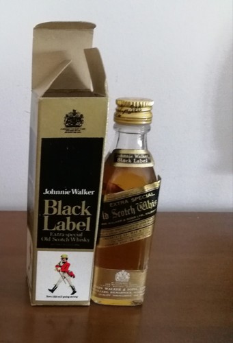 Jonnie walker black - jonnie,