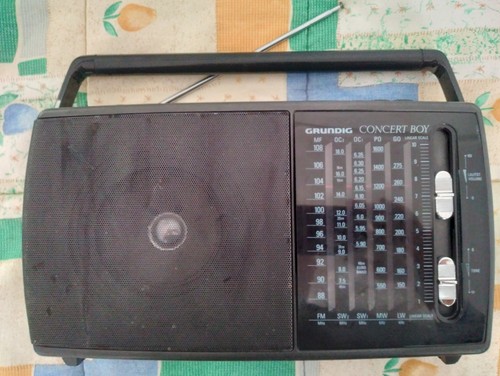 Grundig concert boy 230 - grundig, fm