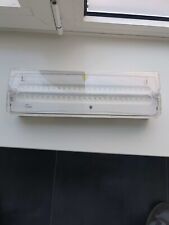 lampada emergenza led parete