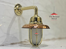 Paratia da parete in ottone