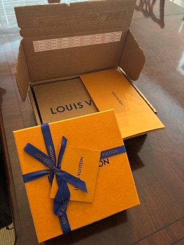 Brand new from store louis - new,