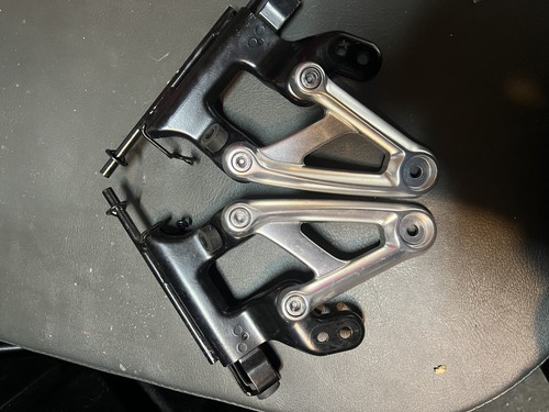 Coppia staffe faro - , anteriore