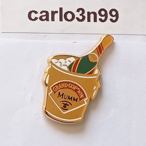 0107 pin badge - #0107,