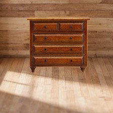 Mobiletto in miniatura in