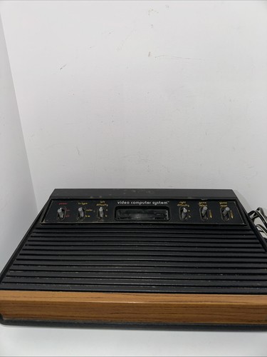 Vintage atari 2600 - atari, video