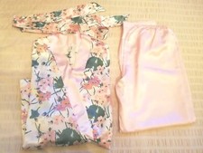 Pigiama raso donna Fantasia Floreale, tipo kimono.