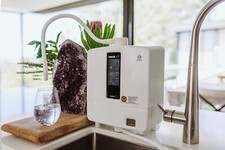 Leveluk Kangen Enagic K8