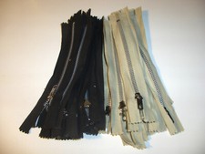 LOTTO 30 PZ CERNIERE NERO ECRU 14 CM LAMPO ZIP CATENA 5 x JEANS  FONDO MAGAZZINO